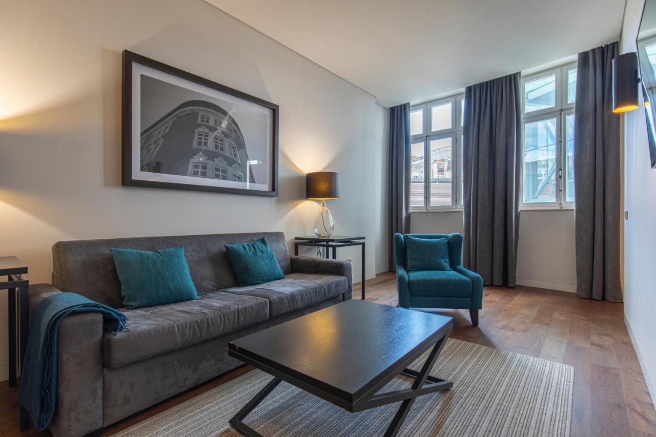 8 Building 420 Apartment *